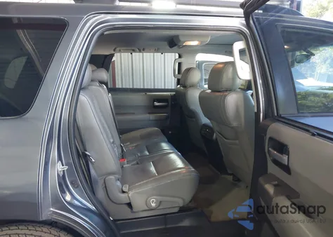 2010 Toyota Sequoia Limited 5.7L V8 z USA, uszkodzony, nr VIN 5TDJY5G16AS034404